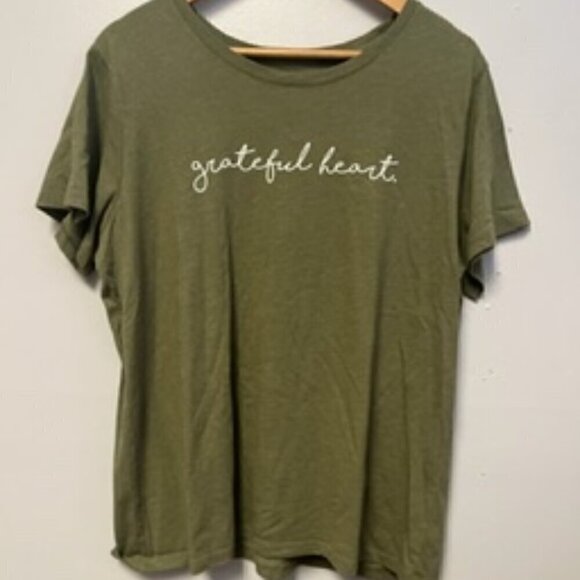 Tops - 0515-12 Grateful Heart Tee